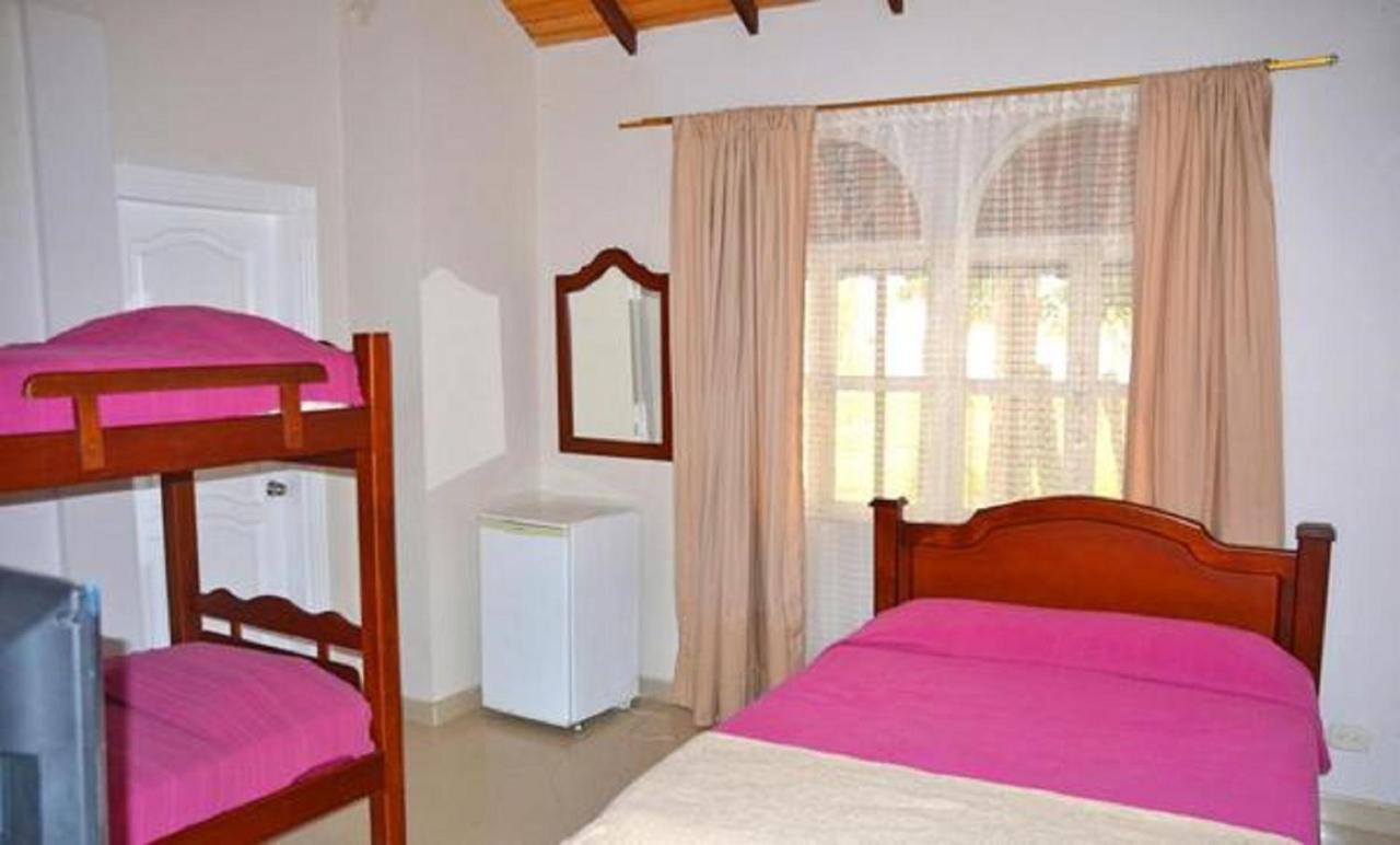 Coveñas Condominio Atlantis מראה חיצוני תמונה